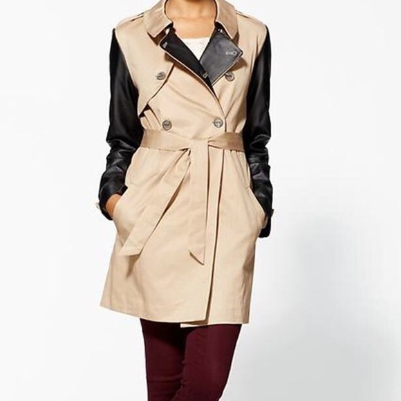 BCBG chino trench coat medium new with tags