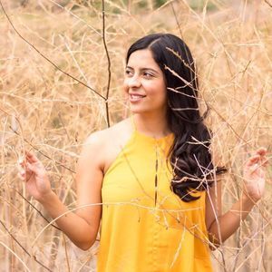 Meet your Posher, Elizabeth