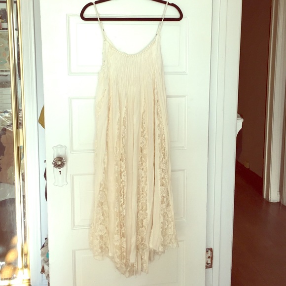 Lace cream dress