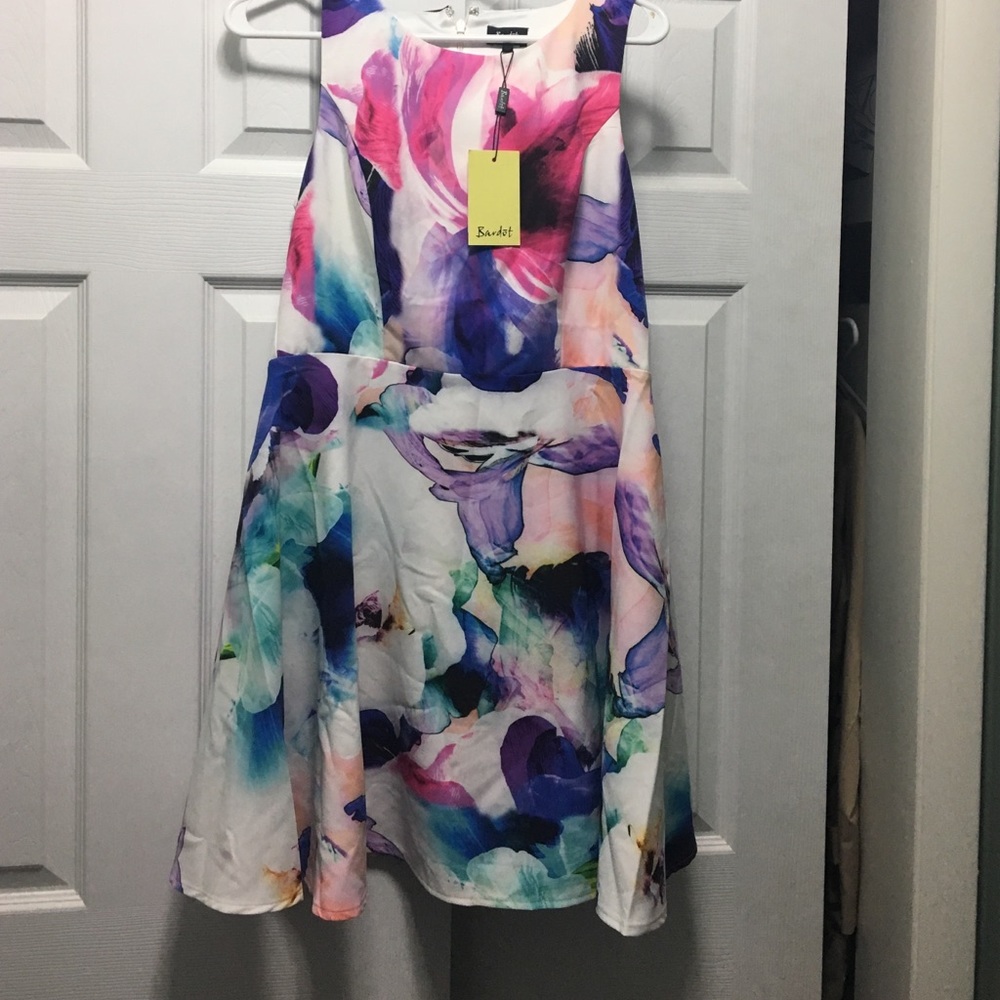 NWT Bardot dress size 4