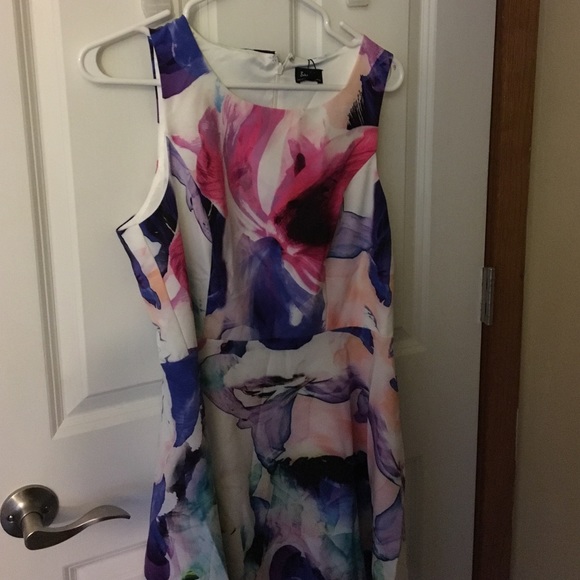NWT Bardot dress size 4 - Picture 3 of 4
