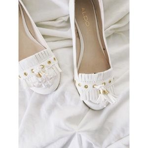 Gorgeous White Leather Aldo Loafers
