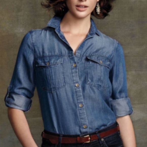 Anthropologie Cloth and Stone Chambray Denim top