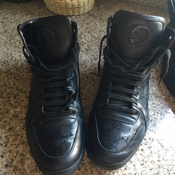 Gucci men high top sneakers