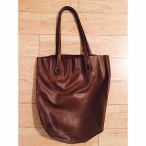 SUNDAY SALE‼️BDG Simple Leather Tote