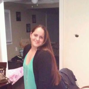 Meet your Posher, Tara