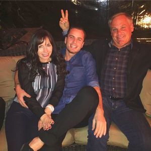 Meet your Posher, Warren