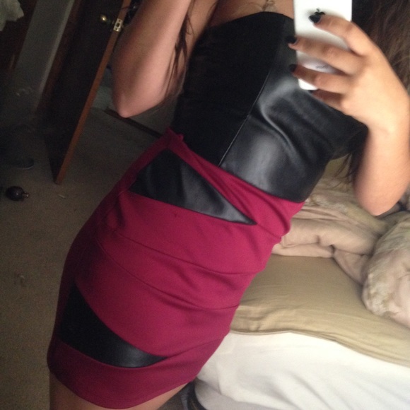 ⚡️ SOLD ⚡️ Tight dress! - Picture 3 of 4