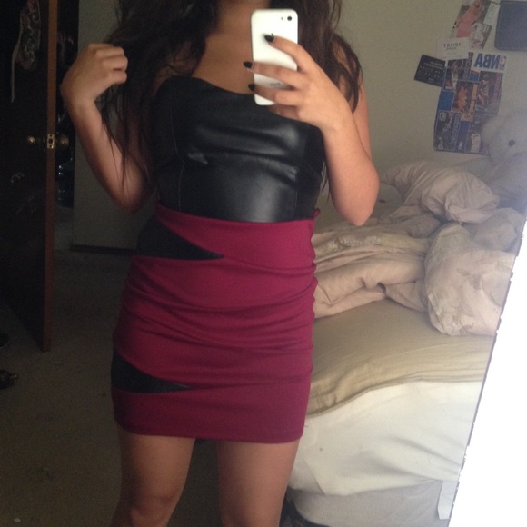 ⚡️ SOLD ⚡️ Tight dress! - Picture 4 of 4