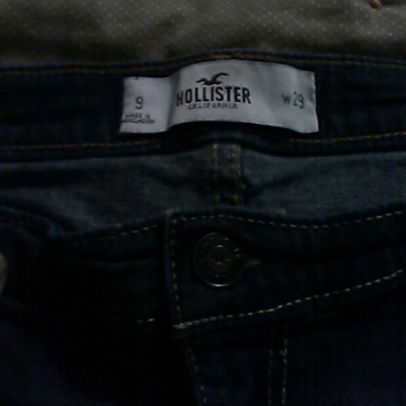 Shorts - Picture 3 of 4