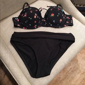 La Blanca black swim bottoms