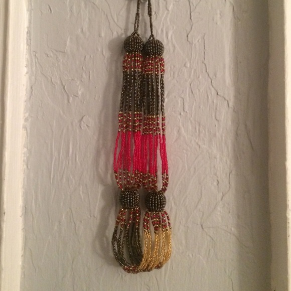 Outback beads necklace