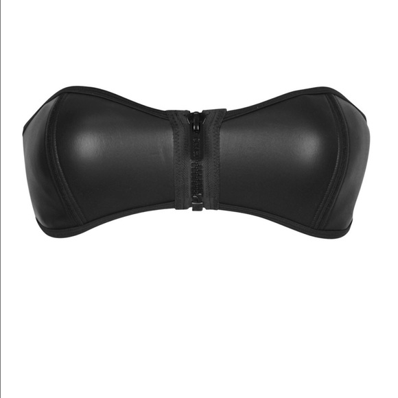 NWOT Winnie-New York Noir Set- top XXS & bottom XS