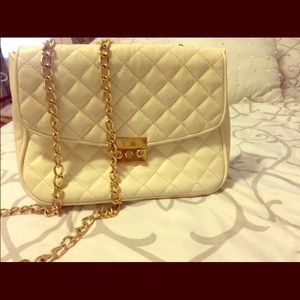 White and gold shoulder bag