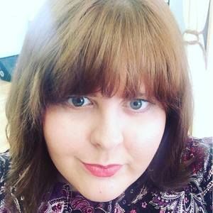 Meet your Posher, Caitlin