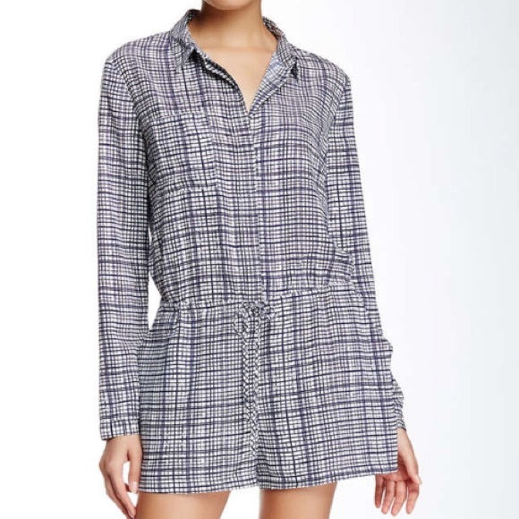 ✨Collared Short Romper Black & White Size Large❤️️ - Picture 3 of 3