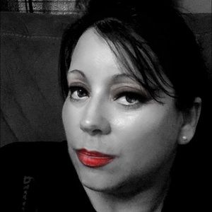 Meet your Posher, Glynda