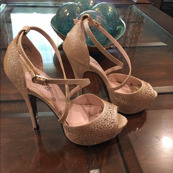 Gold rhinestone heels - Picture 3 of 4