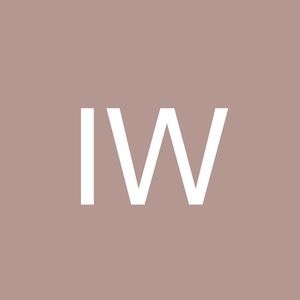 Meet your Posher, Iana