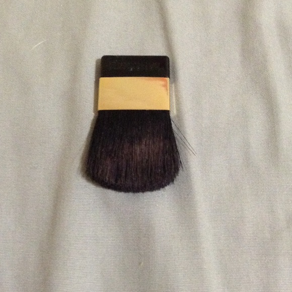 Makeup brush