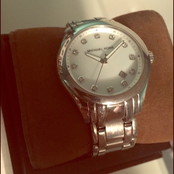 MK watch