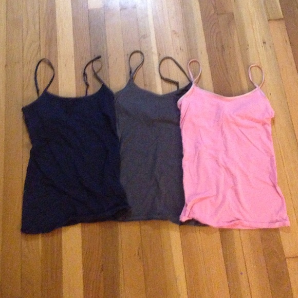 Aerie camisoles with built in bra