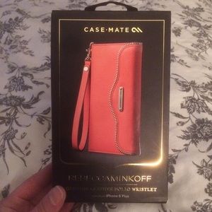 REBECCA MINKOFF – GENUINE LEATHER FOLIO WRISTLET