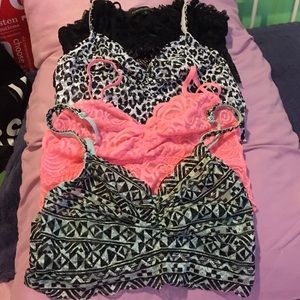 Bundle of 4 bralettes!!