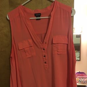 Peach tank top with button detail SZ 1 torrid