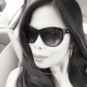 Meet your Posher, Leah