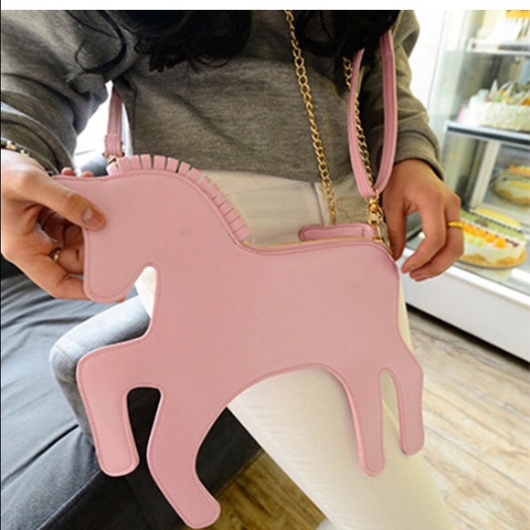 Unique Unicorn Clutch - Picture 2 of 3