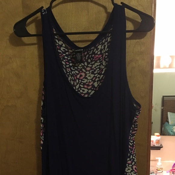 Torrid SZ 1 navy blue and leopard hi-lo tank