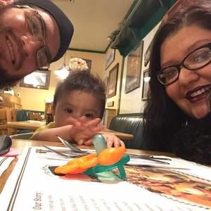 Meet your Posher, Crystal