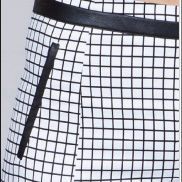 Ark & Co Checkered Pants - Picture 3 of 3