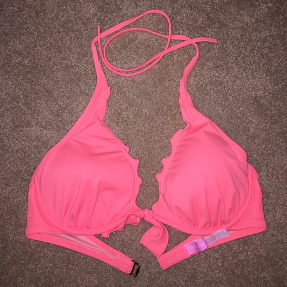 NWOT Victoria's Secret Coral Bikini Top