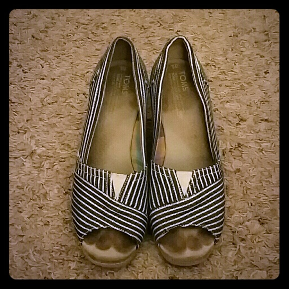 Toms Striped Wedges