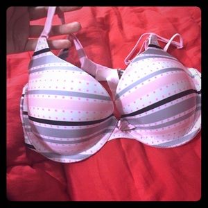 Lightly lined VS Bra