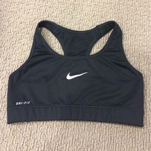 Nike Dri-fit sports bra. Size S.