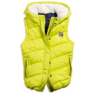 Yellow Vest American Eagle, fur hood, plaid inside