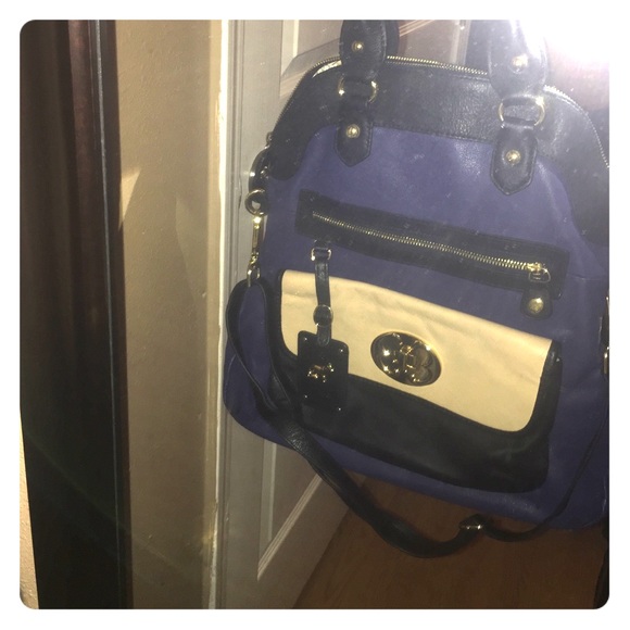 SALE TODAY‼️ Excellent leather purse