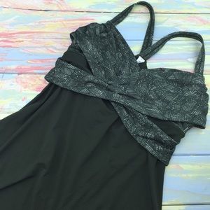 Lululemon tank size 8