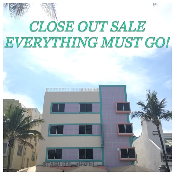 CLOSET CLOSE OUT!