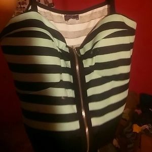 Crop top / half top