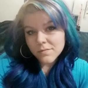 Meet your Posher, Bee