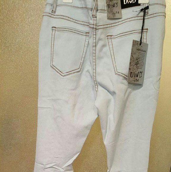 🐇Only Size 14🥚Plus size Distressed Baby blue - Picture 3 of 3