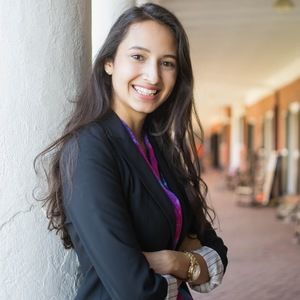 Meet your Posher, Abby