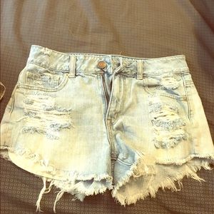 Ripped American eagle high waisted shorts