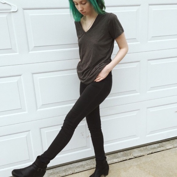Tops - Grey V-neck
