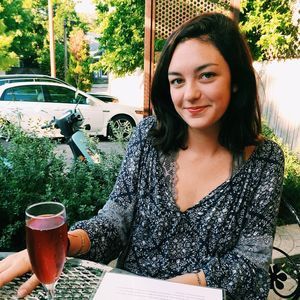 Meet your Posher, Olivia