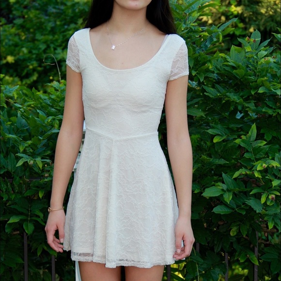 Lace Cream A-line Dress
